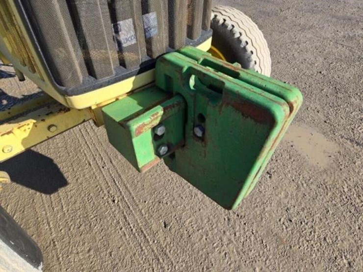 2000-john-deere-5205-image-13