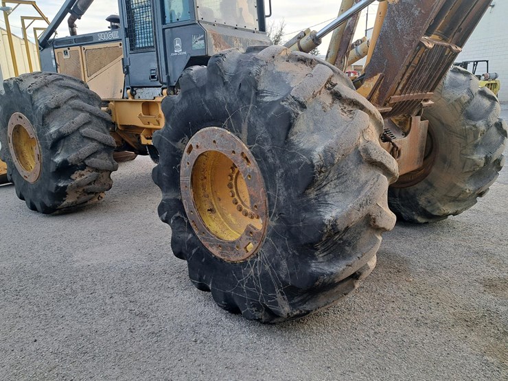 2006-john-deere-6081-image-43