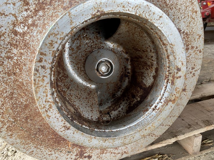 #8479-•-cornell-6819-em18dbk-pump-(new-holstein,-wi)-image-7