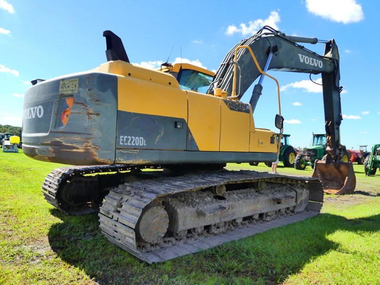 volvo-ec220dl-image-3