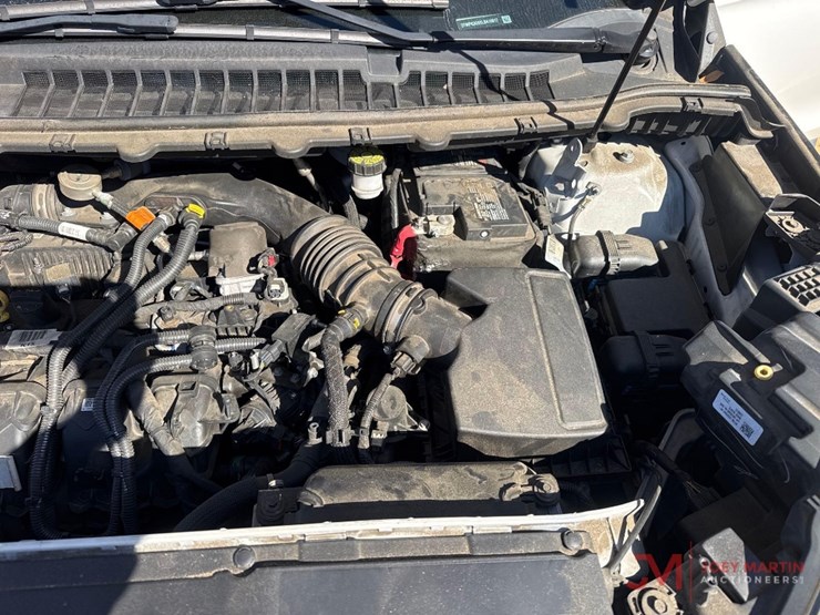 2020-ford-edge-se-image-18