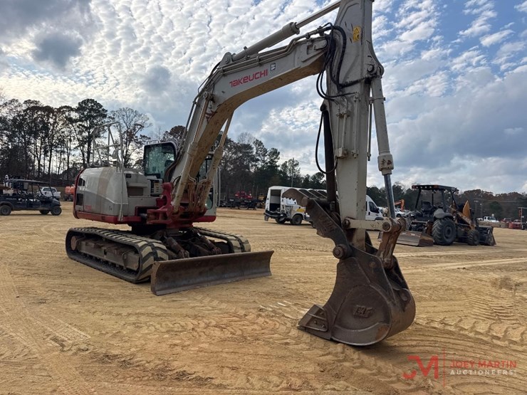 takeuchi-tb2150-image-4