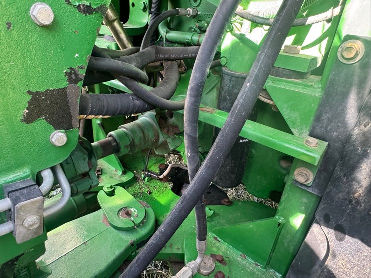 2004-john-deere-9220-image-24