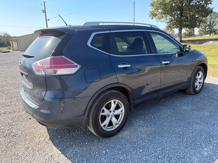 2016-nissan-rogue-image-4