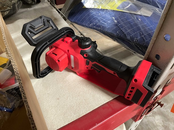 #8718-•-new-milwaukee-compatible-18v-chainsaw-(t14)-image-9