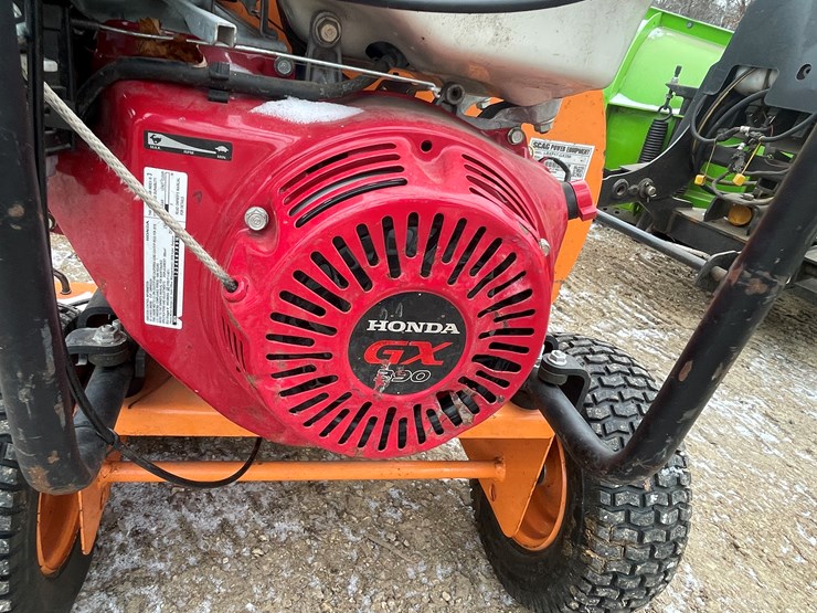 #2713-•-scag-extreme-pro-high-velocity-leaf-blower-(fall-creek,-wi)-image-16