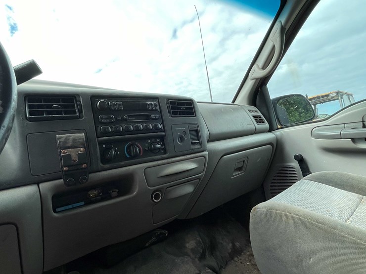 #254-•-2002-ford-f-series-super-duty-truck-(has-wi-title)-(appleton,-wi)-image-34