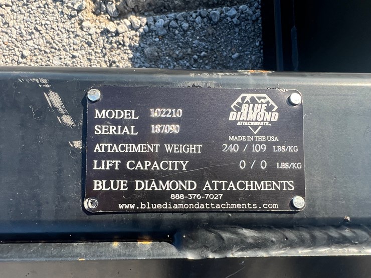 #29791-•-blue-diamond-sod-roller-image-4