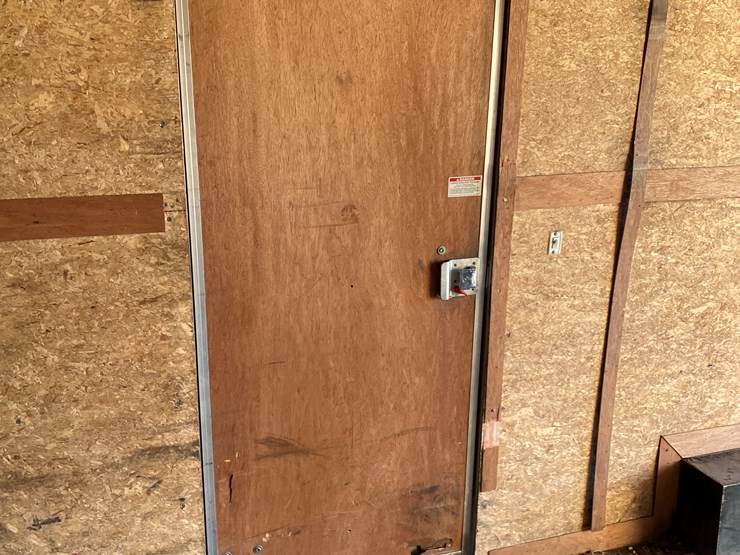 #322-•-2017-stealth-enclosed-trailer-(has-wi-title)(mosinee,-wi)-image-23