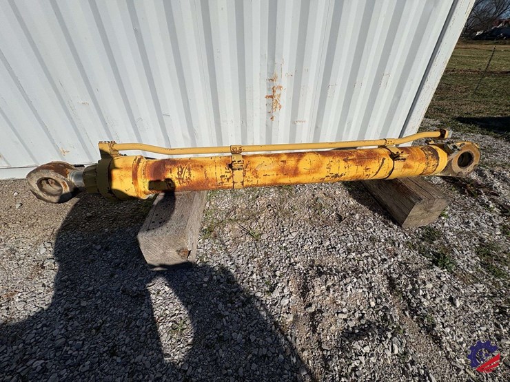 1998-caterpillar-375l-image-65