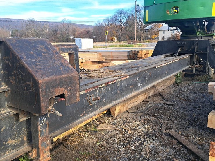 2015-deere-437d-image-27