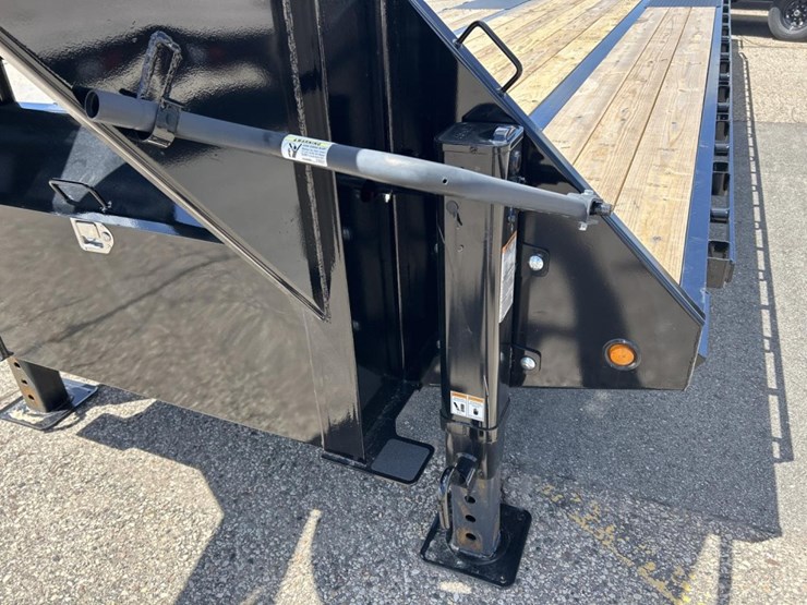 #1448-•-2025-unused-big-tex-22gn-gooseneck-trailer-image-11