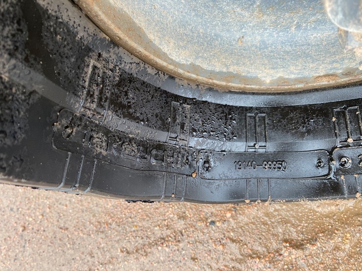 2020-takeuchi-tl10v2-image-28