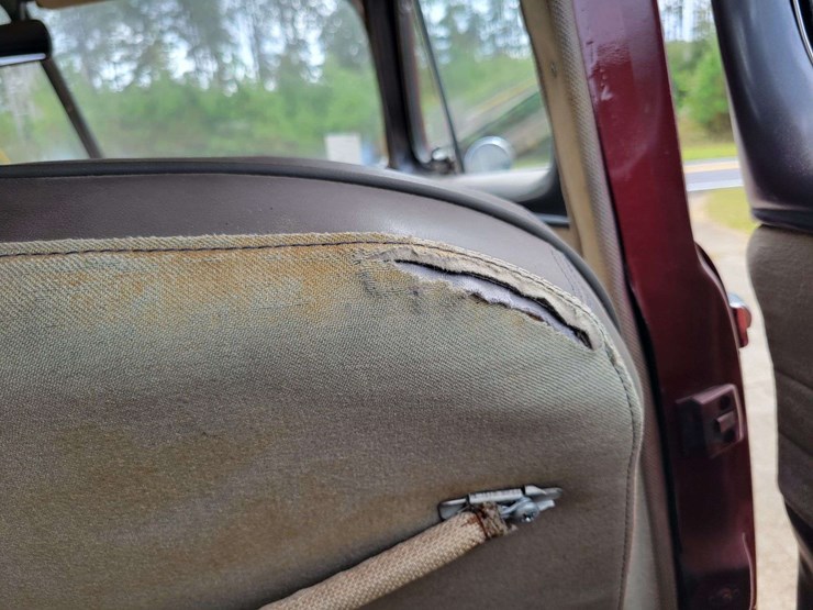 1948-ford-sedan-image-56