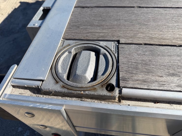 2024-doonan-titanium-image-30