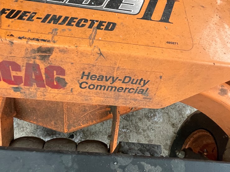 #2701-•-scag-v-ride-lawn-mower-(fall-creek,-wi)-image-10