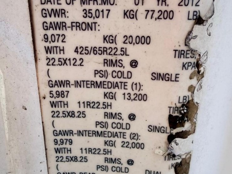 2012-freightliner-m2-112-medium-duty-roll-off-truck-image-10