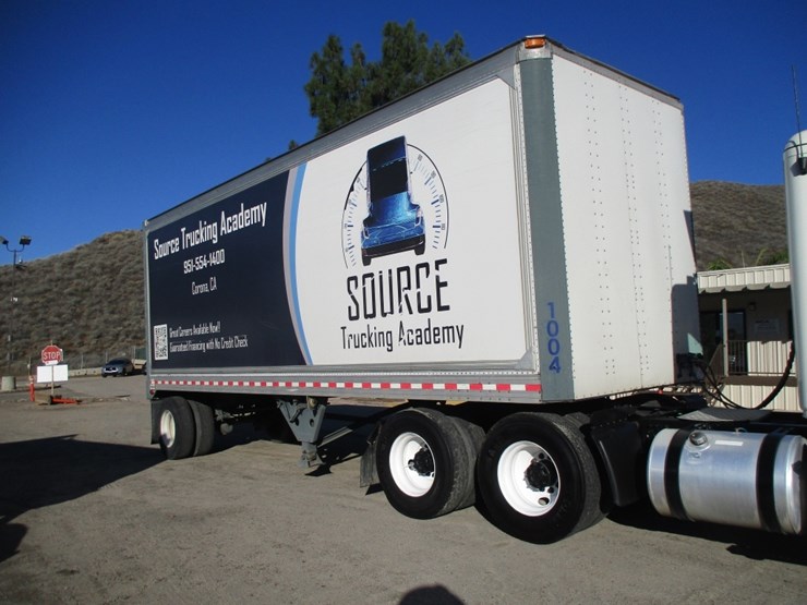 1995-utility-van-image-1