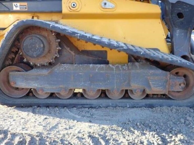 2019-deere-331g-image-66