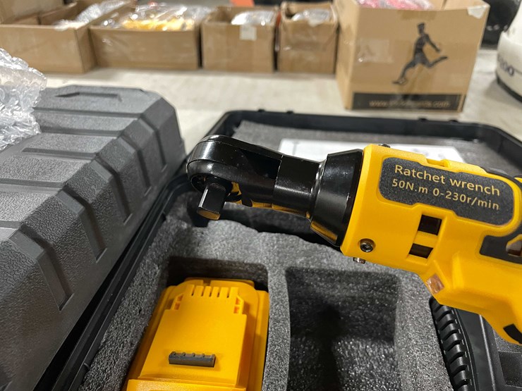 #8703-•-new-ratchet-wrench-(t14)-image-2