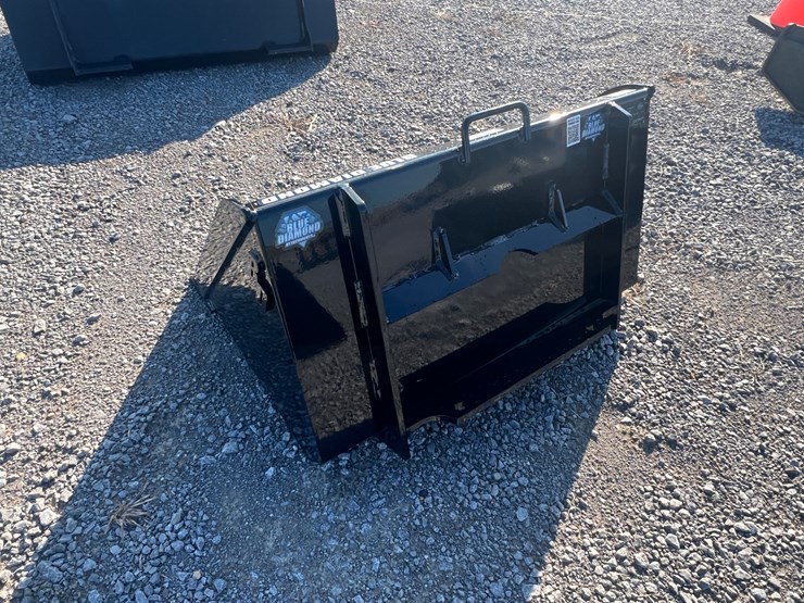 #29799-•-blue-diamond-36"-smooth-bucket-image-2