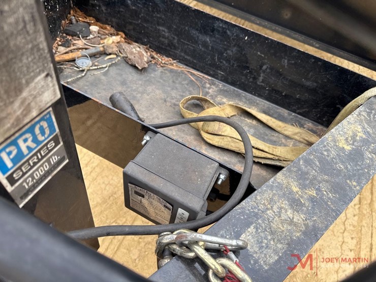 2023-diamond-c-image-6