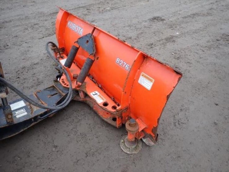 2017-kubota-b2650hsd-image-32