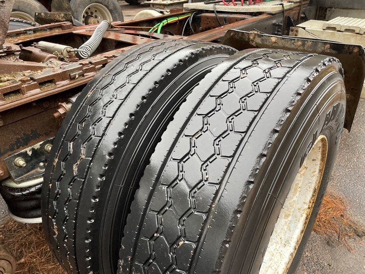 2003-caterpillar-c15-image-27