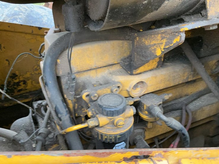 1995-deere-648g-ii-image-11