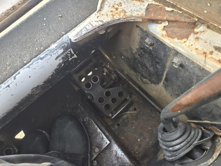 bobcat-s250-image-19