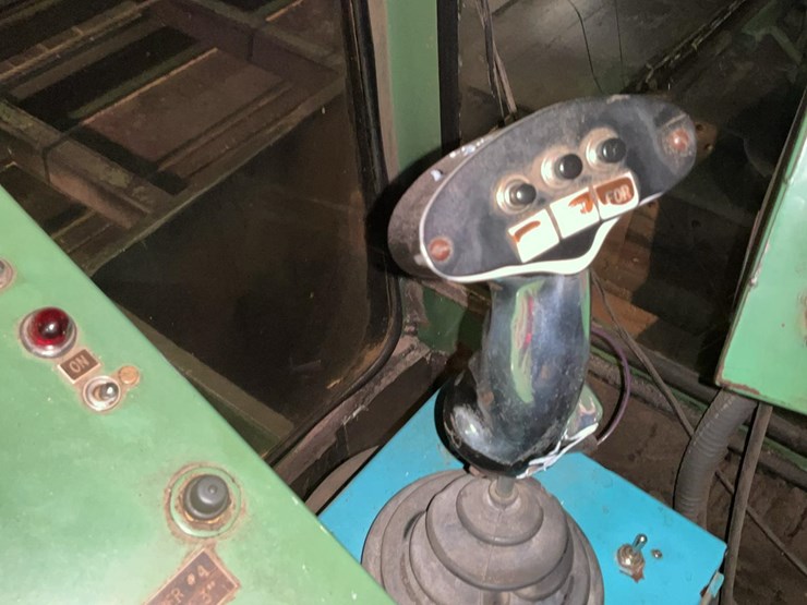 #125-•-hmc-carriage-image-22