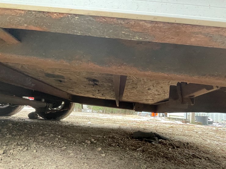 #2711-•-dexter-16'-enclosed-trailer-(wi-title-in-delay)-(fall-creek,-wi)-image-20