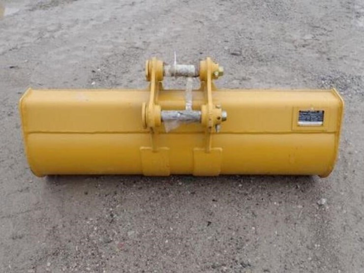 caterpillar-304-image-4