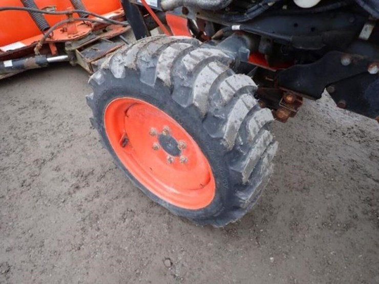 2017-kubota-b2650hsd-image-39