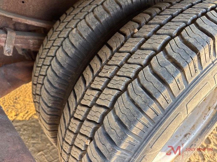 1996-ford-f350-xl-image-15