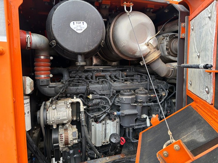 2015-doosan-dl350-5-image-9