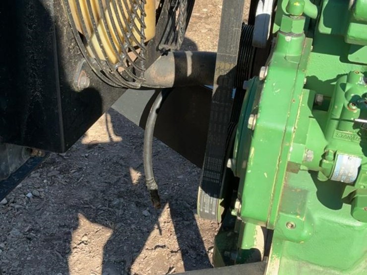 john-deere-4045t-image-12