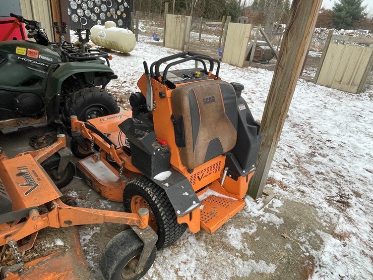 #2702-•-scag-v-ride-lawn-mower-(fall-creek,-wi)-image-7