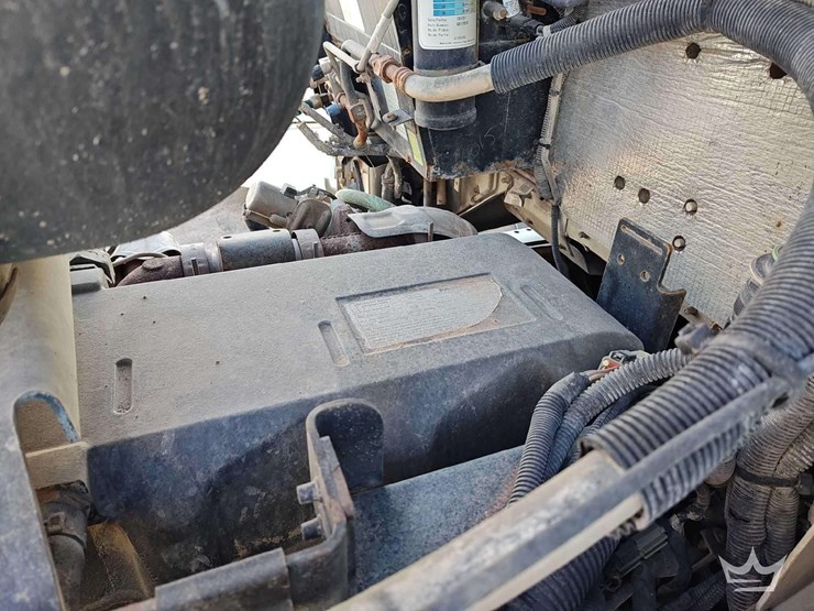 2012-kenworth-t660-image-15