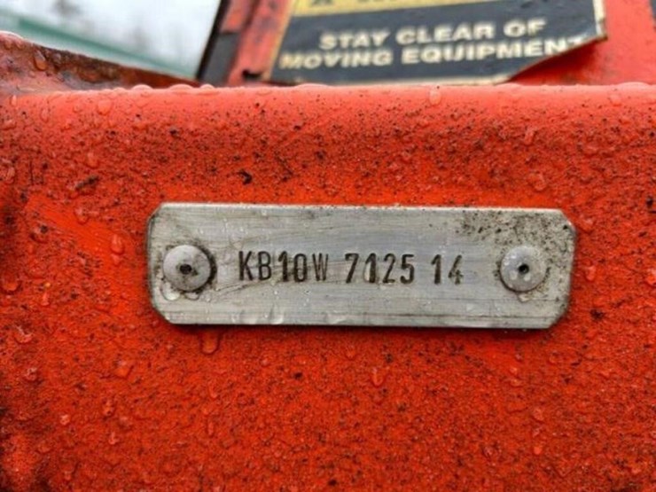 2012-kubota-m110gx-image-37