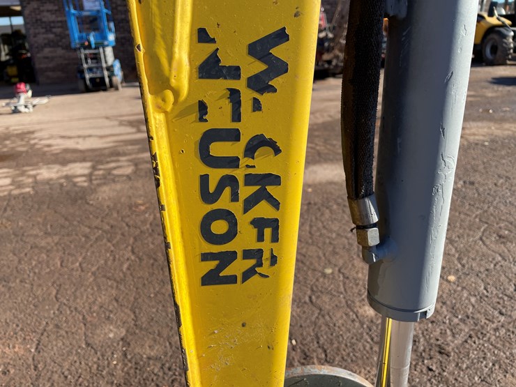 2013-wacker-neuson-803-image-37