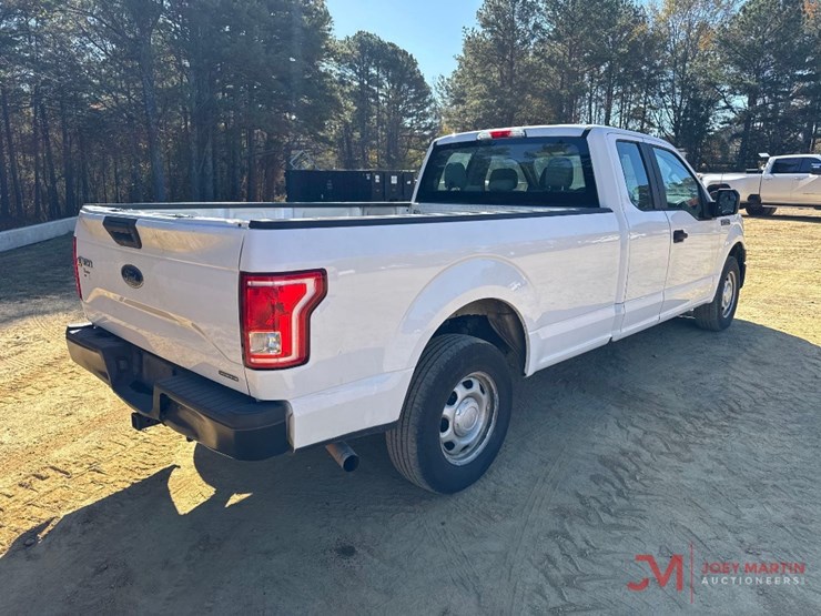 2016-ford-f150-xl-image-3