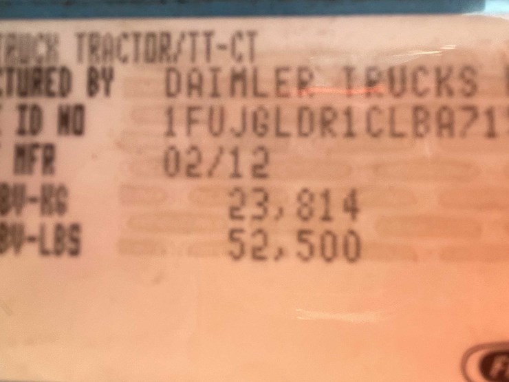 #206-•-2012-freightliner-cascadia-semi-tractor-(title-in-delay)-(denmark,-wi)-image-65