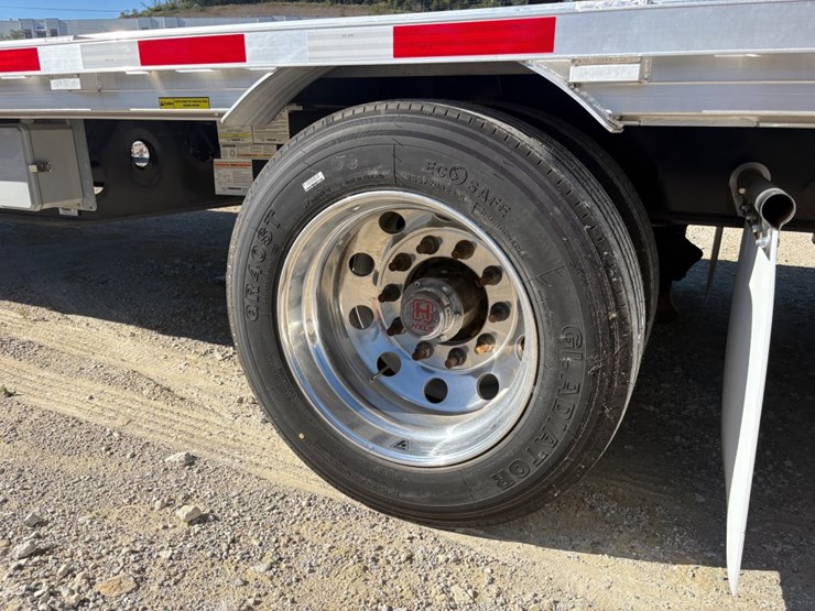 2024-doonan-titanium-image-18