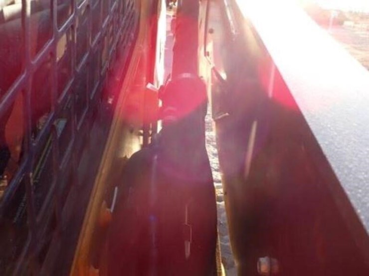 2019-deere-331g-image-56