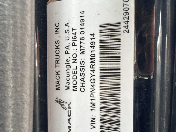 2024-mack-pi64t-pinnacle-truck-tractor-vn:1m1pn4gy4rm014914-image-20