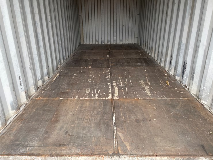 #122-•-20'-standard-height-shipping-container-(marenisco,-mi)-image-17