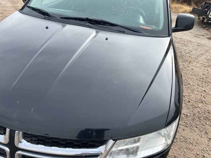 2013-dodge-journey-image-10