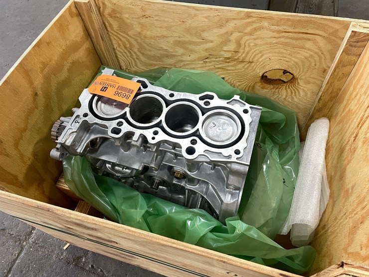 #8696-•-honda-crate-motor-(f)-image-2