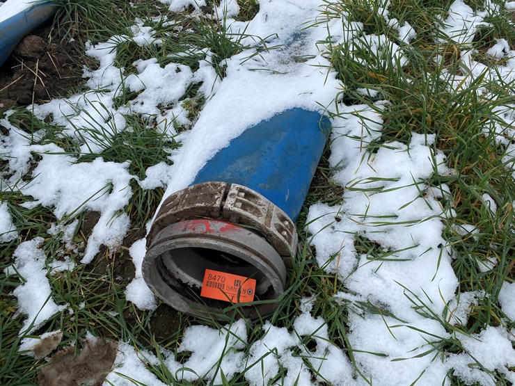 #8470-•-660'-section-of-10"-bulldog-mainline-hose-(new-holstein,-wi)-image-3